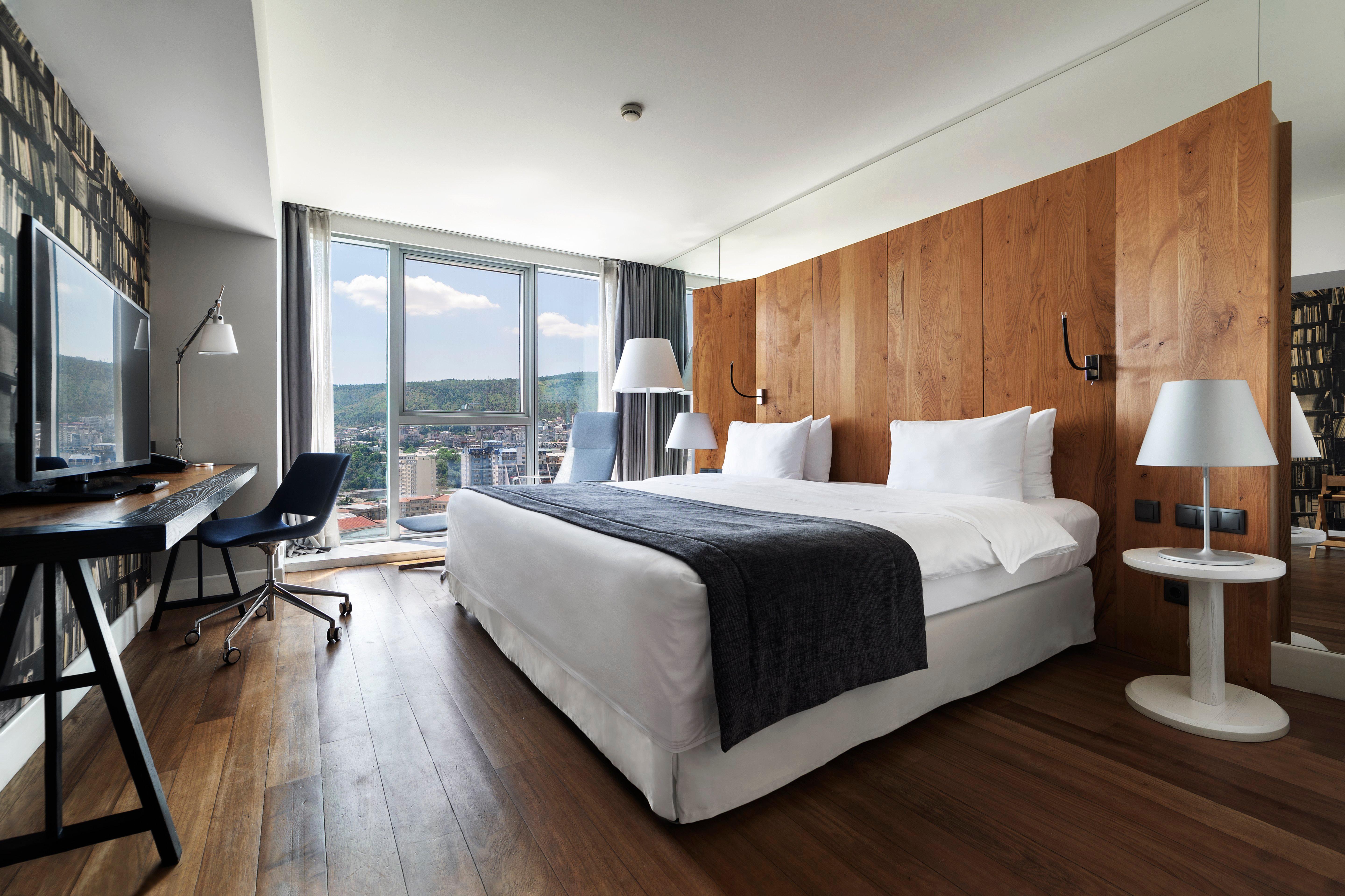 Holiday Inn - Tbilisi By Ihg Exterior photo