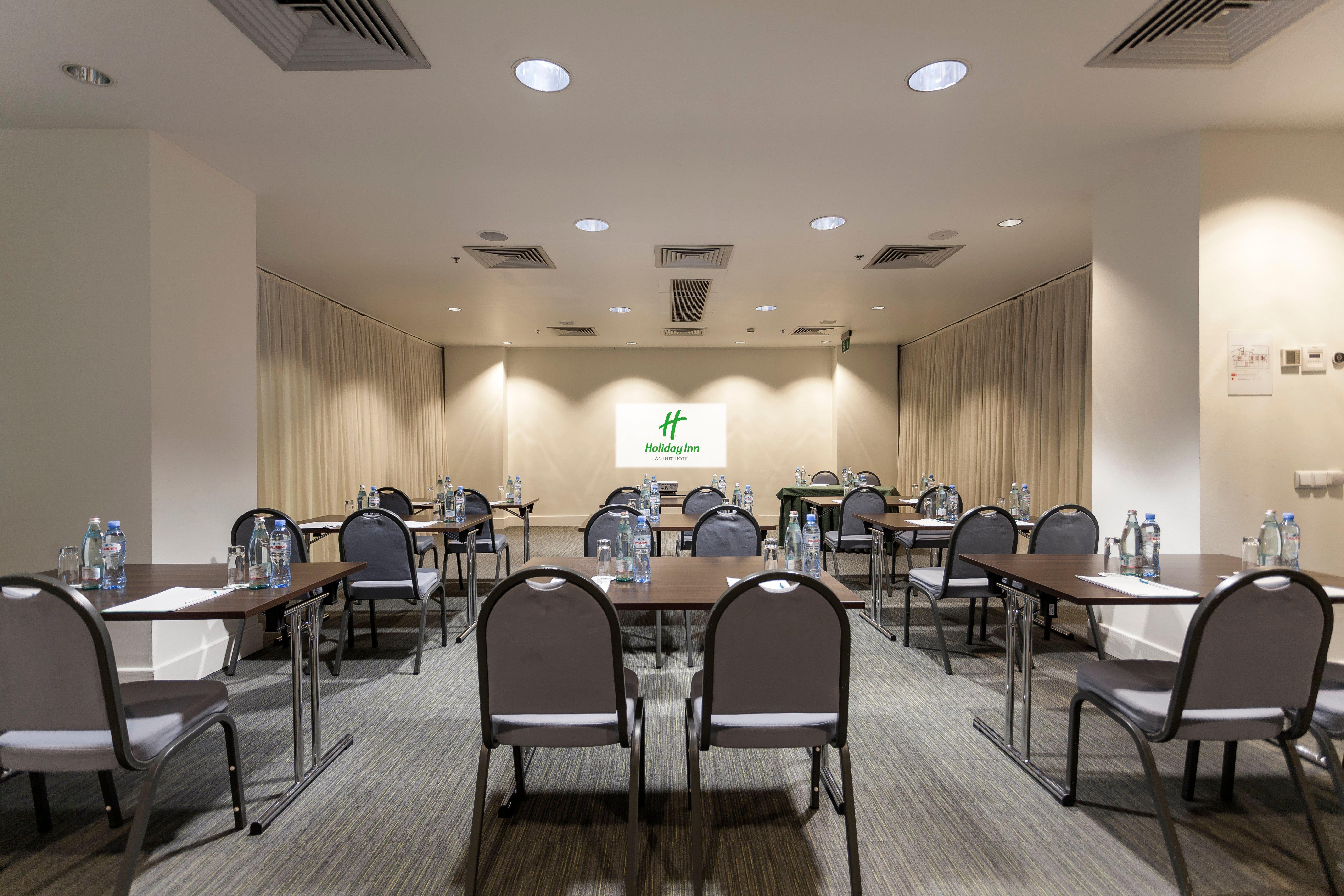 Holiday Inn - Tbilisi By Ihg Exterior photo