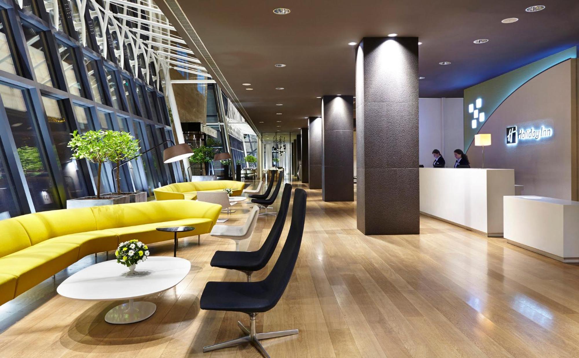 Holiday Inn - Tbilisi By Ihg Exterior photo