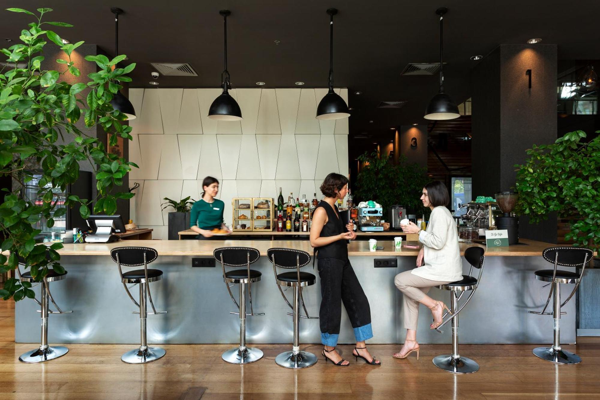 Holiday Inn - Tbilisi By Ihg Exterior photo