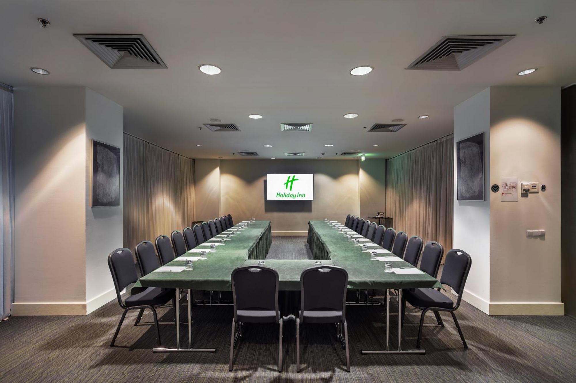 Holiday Inn - Tbilisi By Ihg Exterior photo