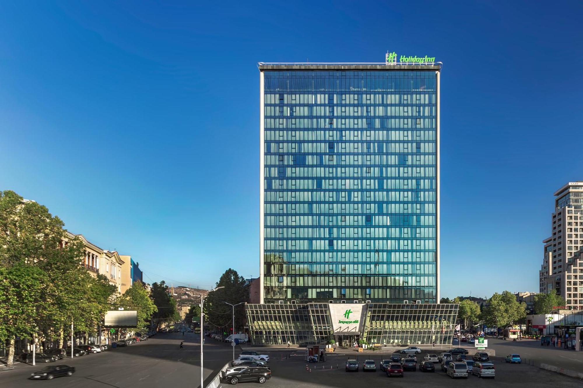 Holiday Inn - Tbilisi By Ihg Exterior photo